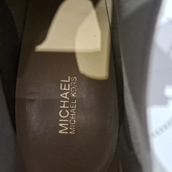 MICHAEL Michael Kors Lottie Chelsea Bootie Birch Vachetta Leather - Picture 9 of 9